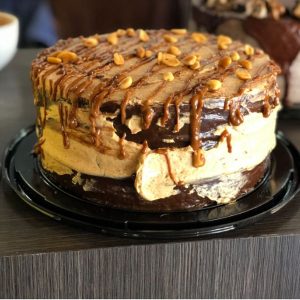 Torta Snickers Completa